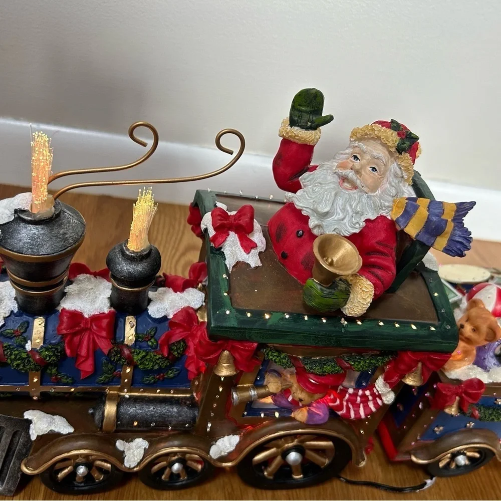 Vintage Target 2005 2-Pc Fiber Optic Santa Claus Christmas Train Color Changing